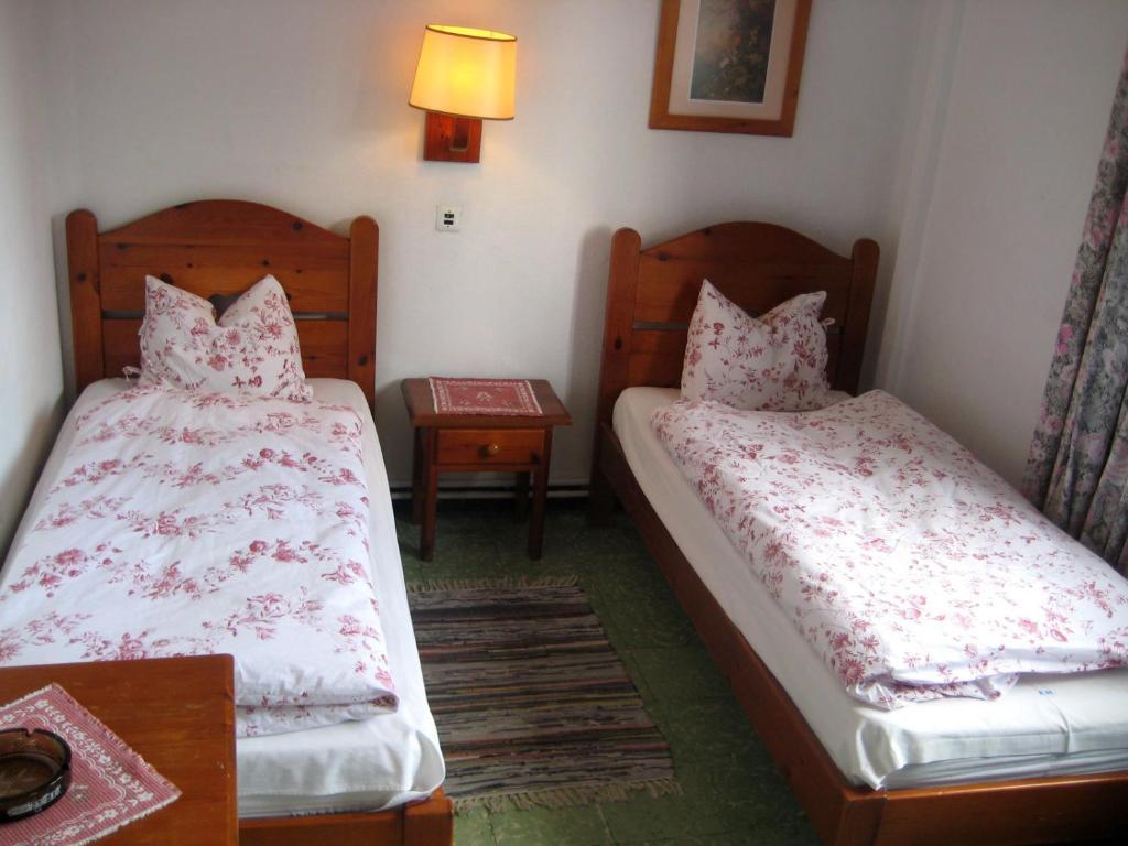 Pension Casa Austria Калелья Номер фото