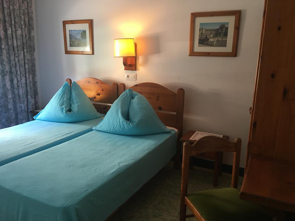 Pension Casa Austria Калелья Экстерьер фото